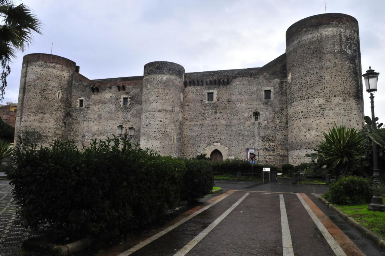 Terrazza Sul Castello Ursino By Wonderful Italy Catânia Exterior foto